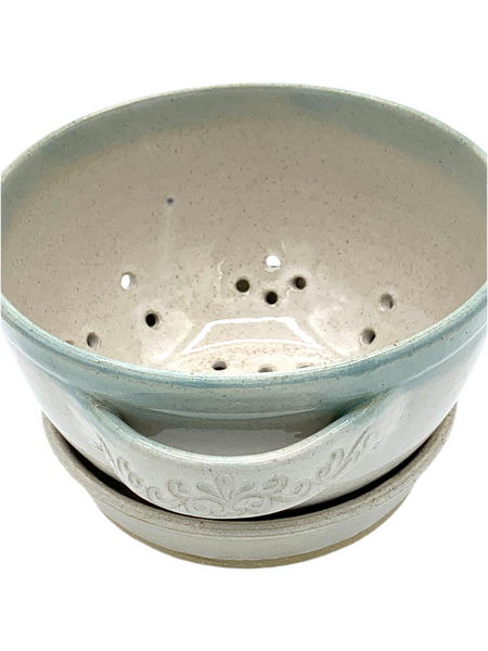 Berry bowl in spiced cream and teal glaze