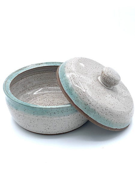 Bowl with lid in Spiced Cream and Teal glaze