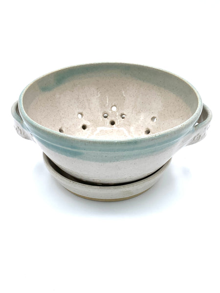 Berry bowl in spiced cream and teal glaze