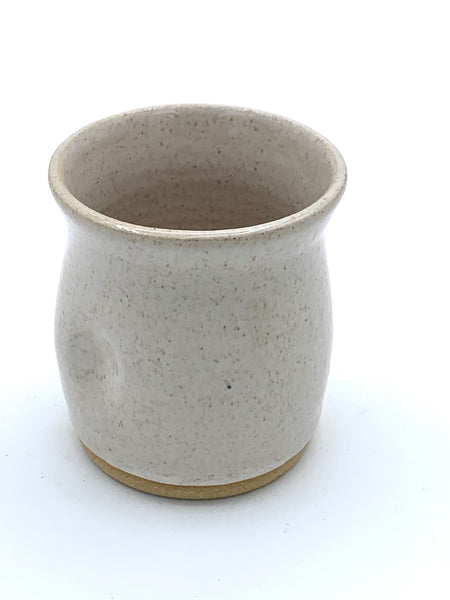 Tea cup in Spiced cream glaze