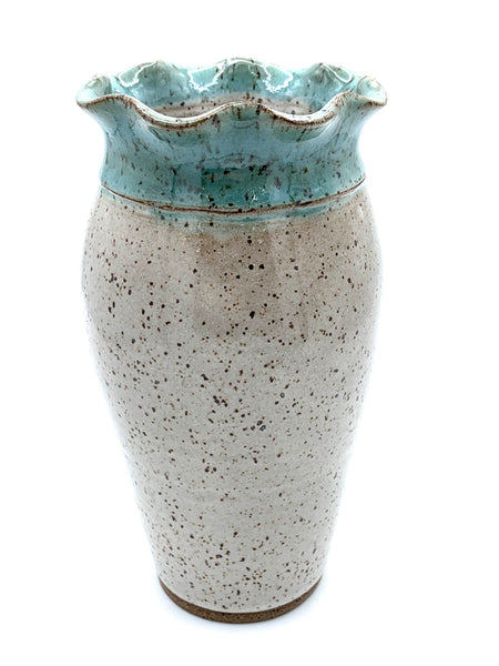 Vase with scalloped rim in Spiced cream and teal glaze