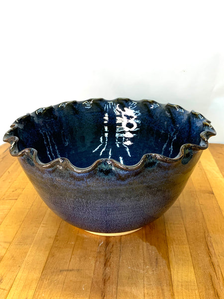 Bowl with scalloped rim in Starry Night glaze