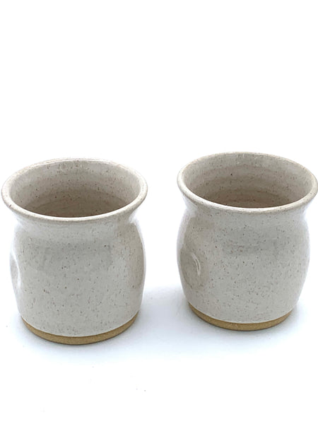 Tea cup in Spiced cream glaze