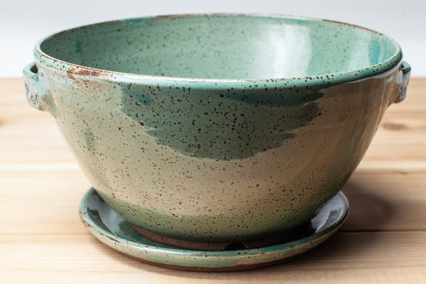 Berry bowl in speckled clay and Teal glaze