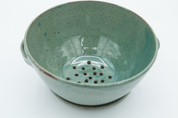 Berry bowl in speckled clay and Teal glaze