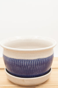 Planter in Spiced Cream and Blue glaze