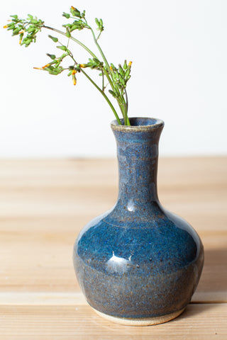 Small Narrow Neck Bud Vase